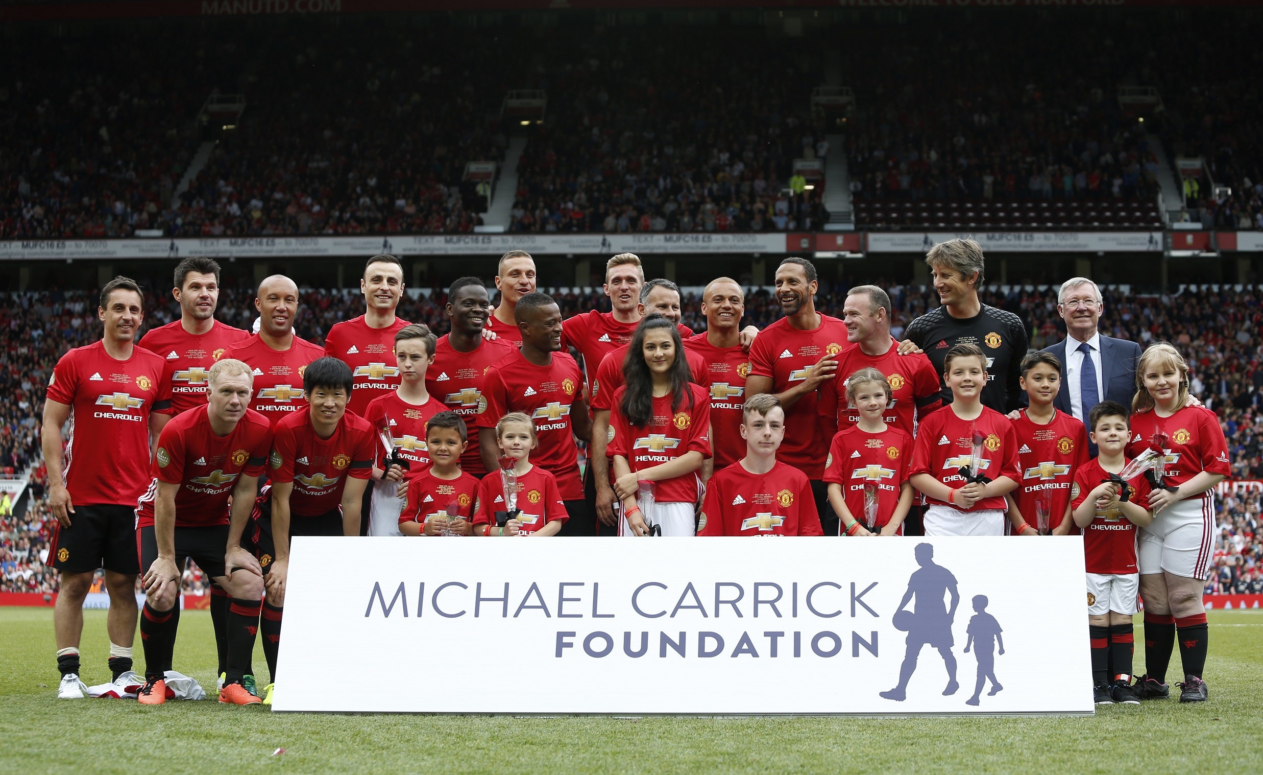 tran cau tri an Carrick anh 1