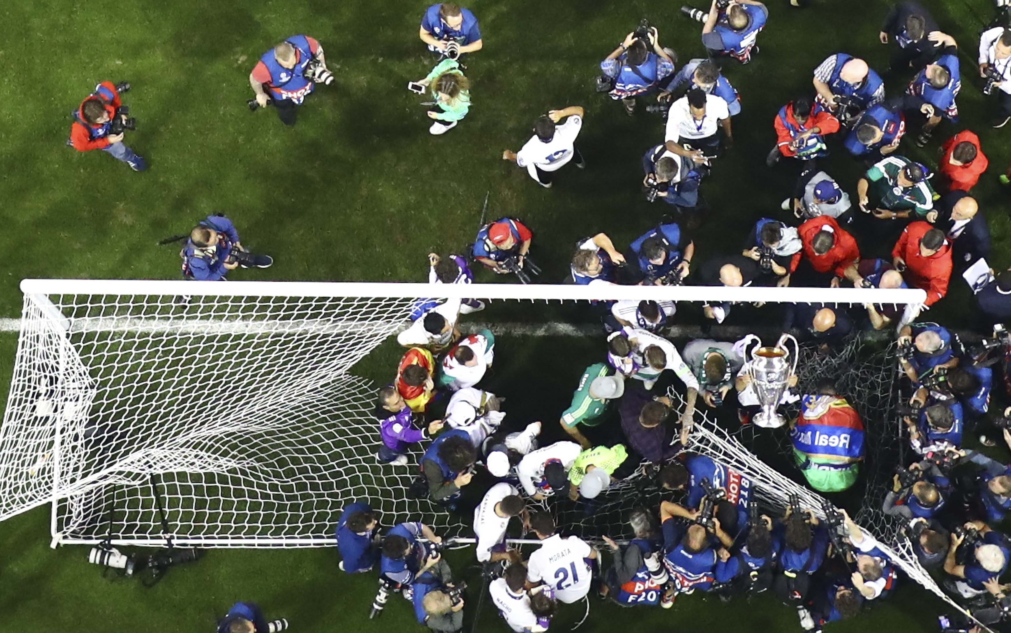 Dan sao Real 'xau xe' manh luoi san Thien nien ky anh 3