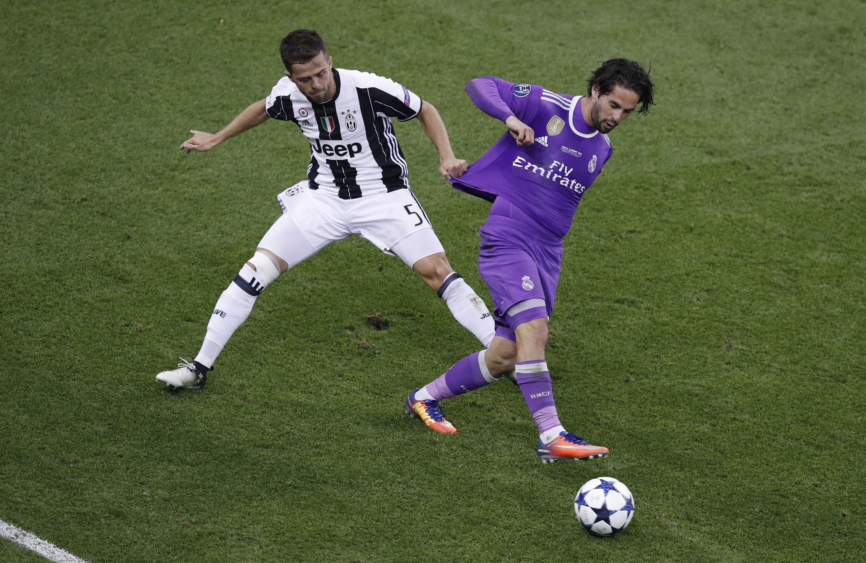 Cham diem Juventus 1-4 Real anh 9