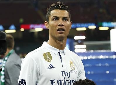Cham diem chung ket Champions League: Ronaldo khong phai hay nhat hinh anh