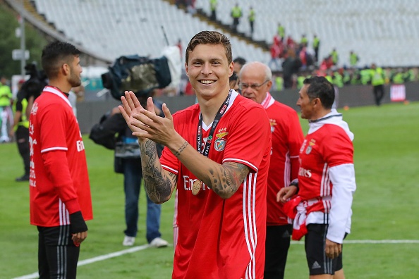 4 ngoi sao den va 4 cai ten phai chia tay MU anh 1