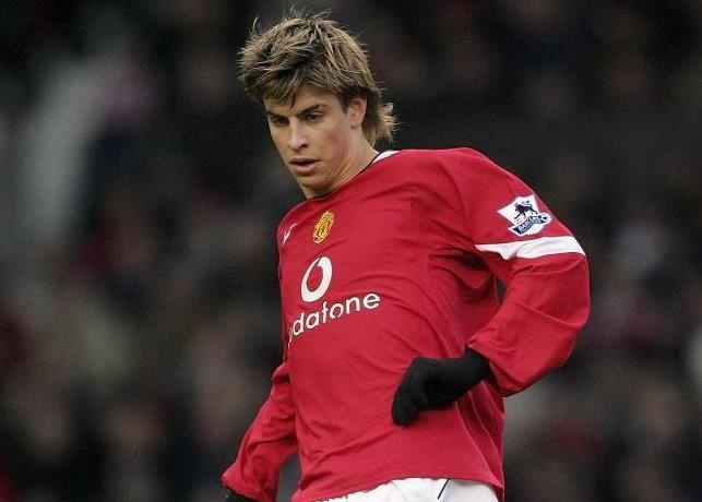 Doi hinh sao MU bi ban di qua som anh 3