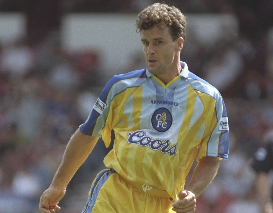 11 thảm họa áo đấu trong kỷ nguyên Premier League ảnh 10 11 tham hoa ao dau trong ky nguyen Premier League anh 10