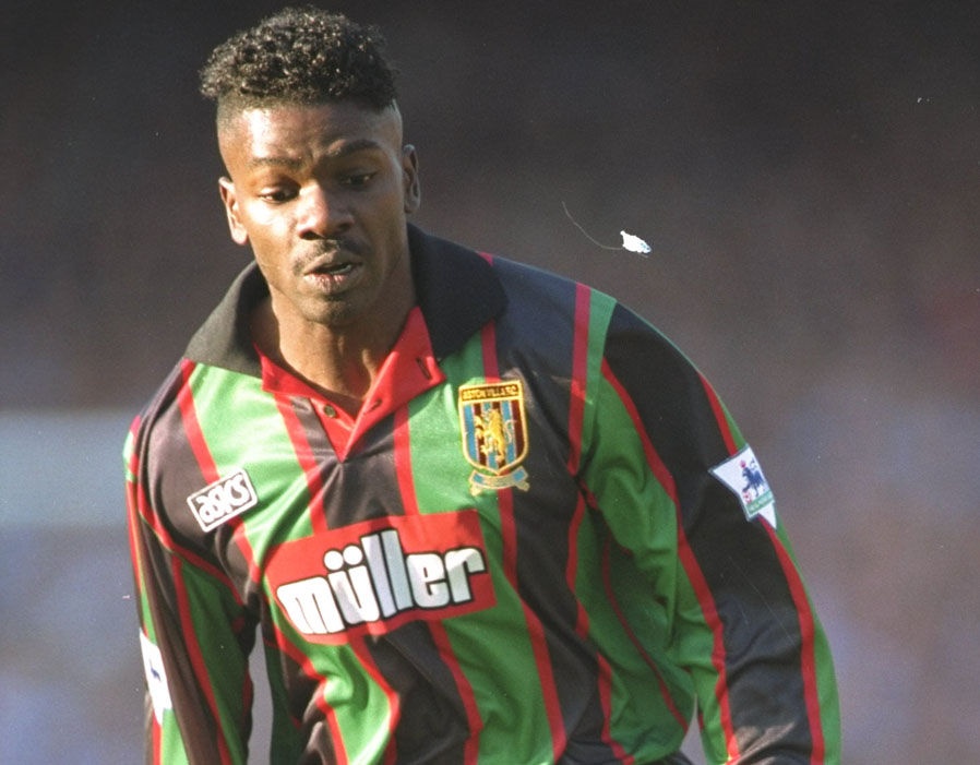 11 thảm họa áo đấu trong kỷ nguyên Premier League ảnh 4 11 tham hoa ao dau trong ky nguyen Premier League anh 4