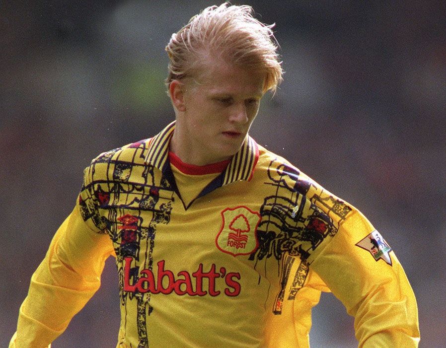 11 thảm họa áo đấu trong kỷ nguyên Premier League ảnh 7 11 tham hoa ao dau trong ky nguyen Premier League anh 7