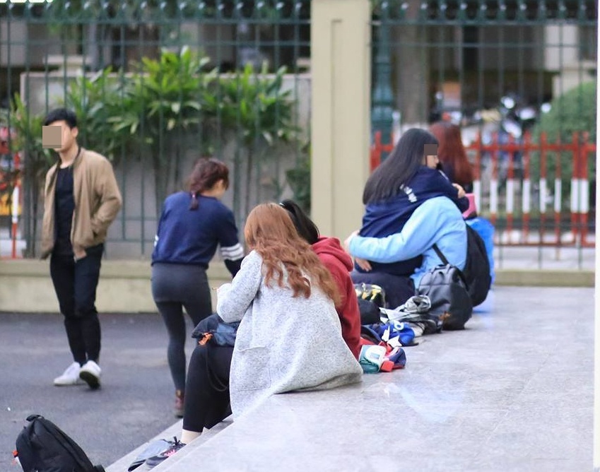 y thuc gioi tre noi cong cong anh 2