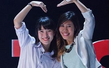 Nu sinh noi 6 thu tieng hat rap tren song truyen hinh hinh anh