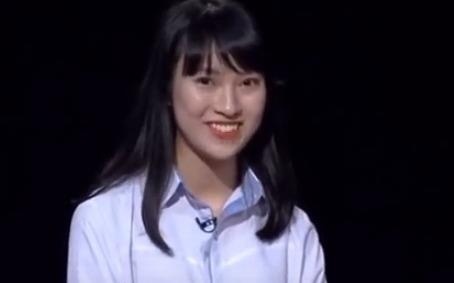 Khanh Vy hat rap tieng Anh hinh anh