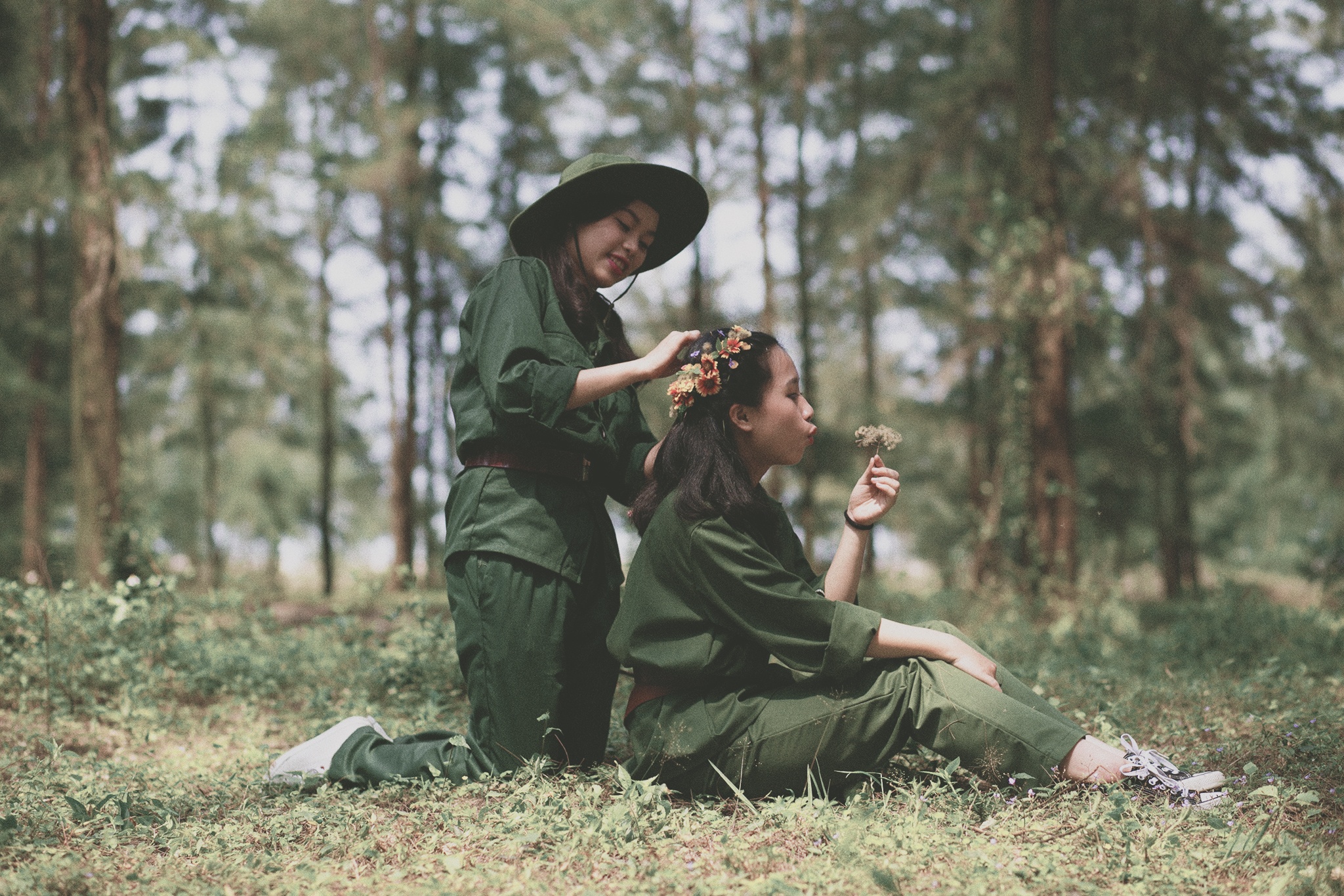 anh ky yeu thanh nien xung phong anh 4