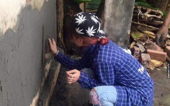 Tinh nguoi qua anh sua nha cho cu ba neo don tai Hai Phong hinh anh