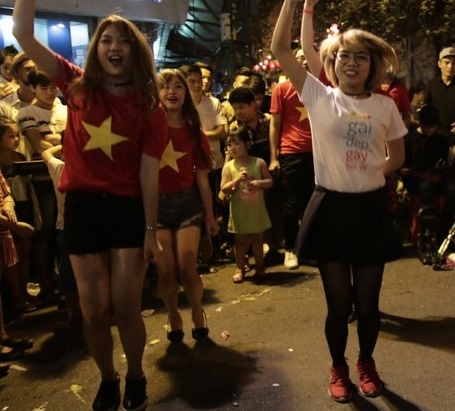 Nhac cach mang anh 1