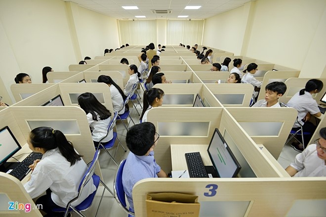 bai thi danh gia nang luc anh 1