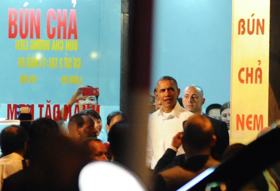 Tổng thống Obama ăn bún chả ảnh 3 Tong thong Obama an bun cha anh 3