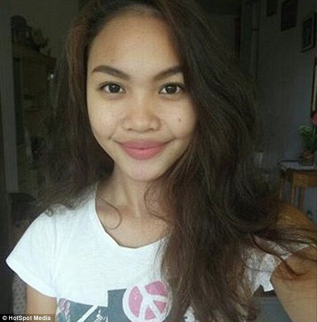 co gai hoa trang thanh sao Hollywood anh 8