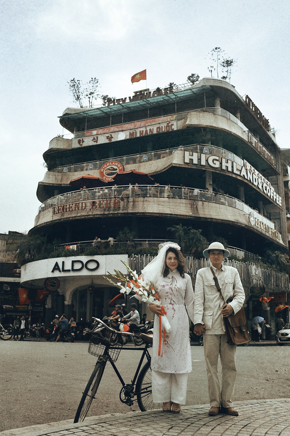 anh cuoi thoi bao cap anh 2