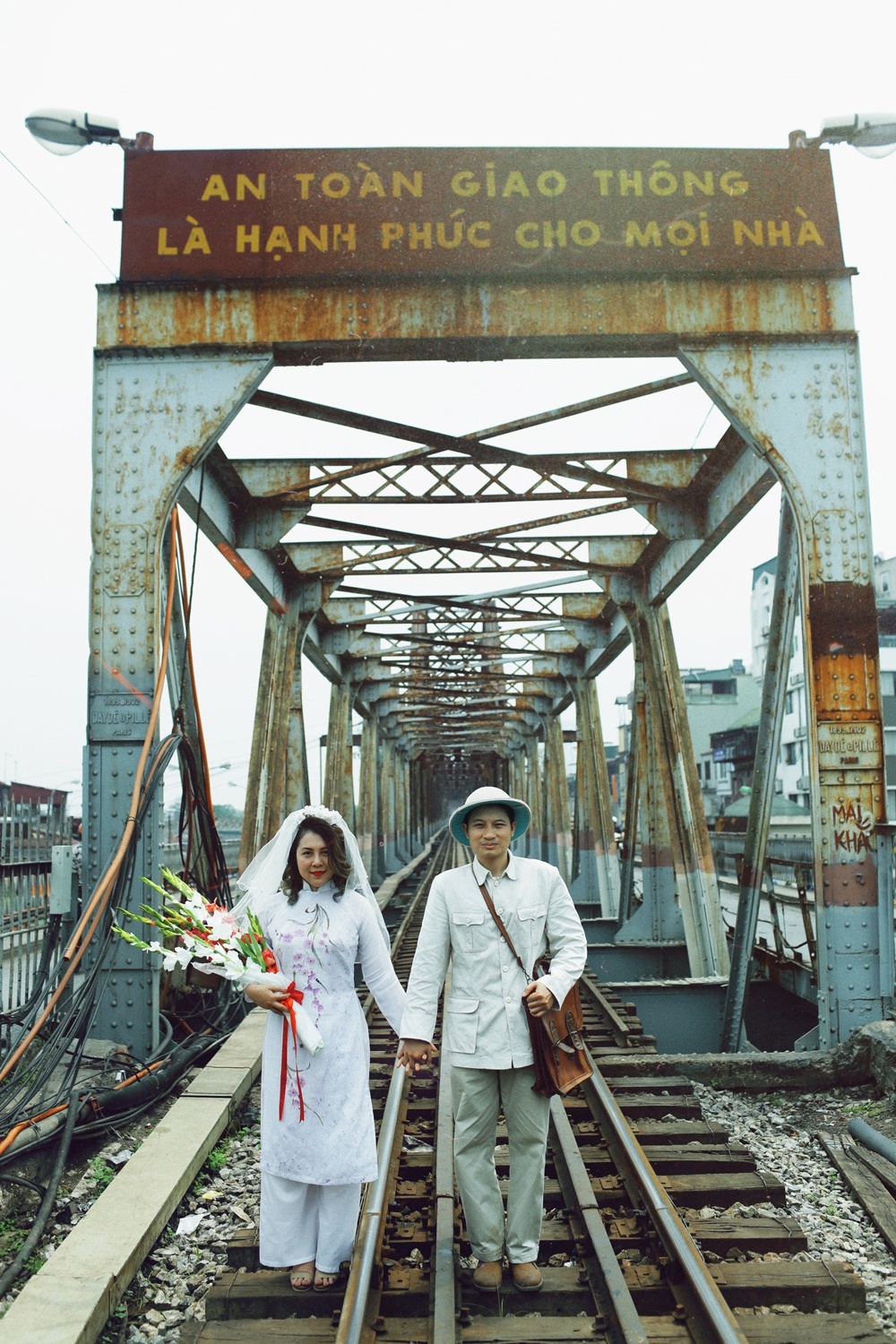 anh cuoi thoi bao cap anh 11