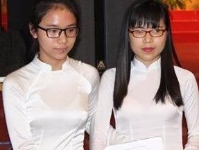 Co gai khiem thi tro thanh guong mat tre Viet Nam tieu bieu hinh anh