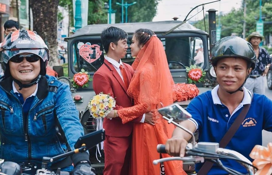 rước dâu bằng xe 67 ảnh 2 ruoc dau bang xe 67 anh 2