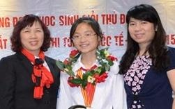 Thu khoa 3 khoi chuyen o Ha Noi: Khi Toan hoc la dam me hinh anh