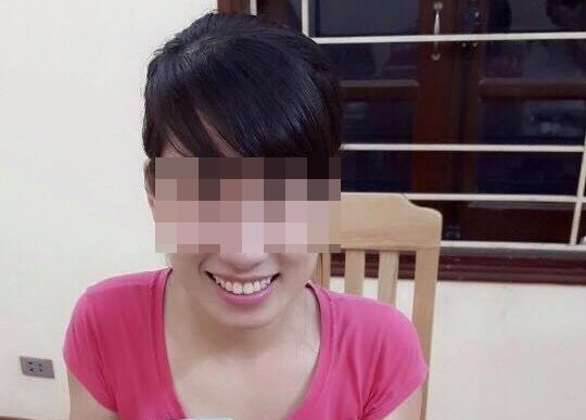 co gai doi me mua xe dat tien anh 2