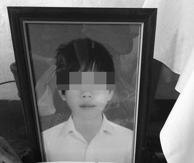 9X Kon Tum bị đâm qua đời ảnh 2 9X Kon Tum bi dam qua doi anh 2