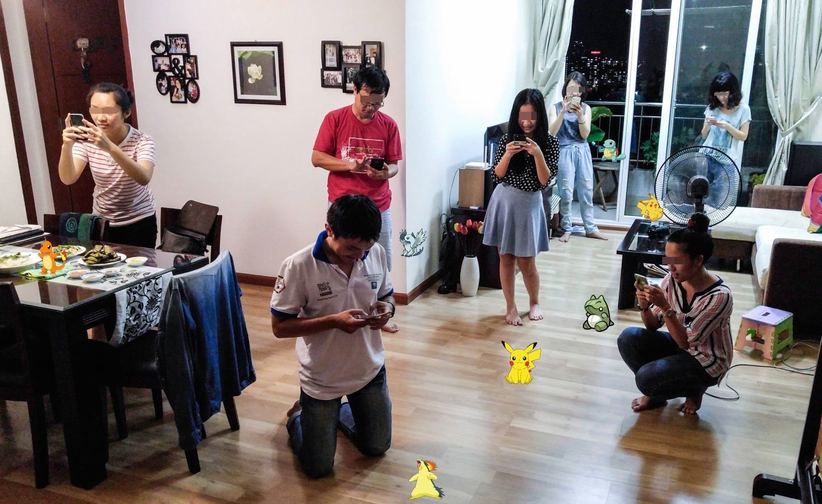 Quang Tri khuyen cao nguoi dan han che choi Pokemon Go hinh anh