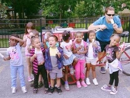 Bai hoc nguoi ban hang day lu tre nhan kem mien phi hinh anh