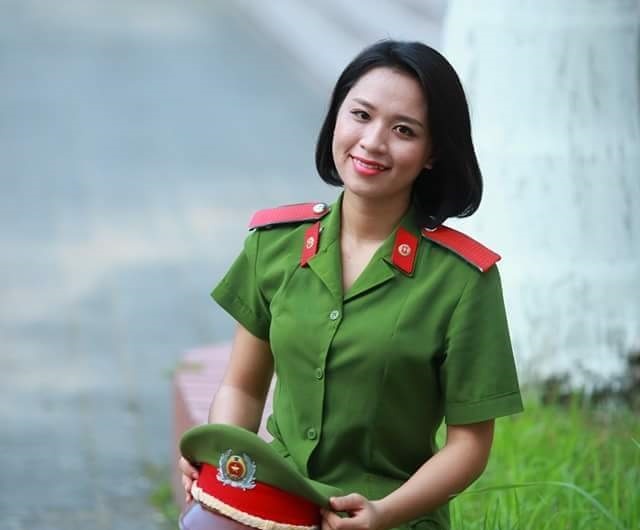 nữ thủ khoa trung úy ảnh 1 nu thu khoa trung uy anh 1