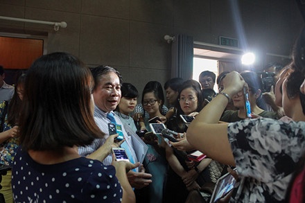 thi THPT quoc gia 2017 anh 1