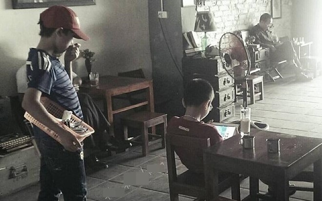 khoang cach giua 2 so phan anh 2