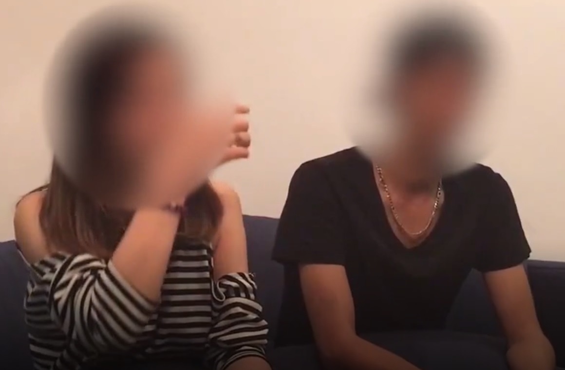 Chem rach dau ban trai anh 1