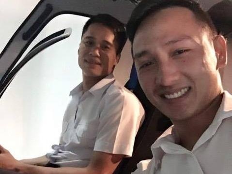 Dong nghiep ke chuyen tinh ban cua hai phi cong tu nan hinh anh