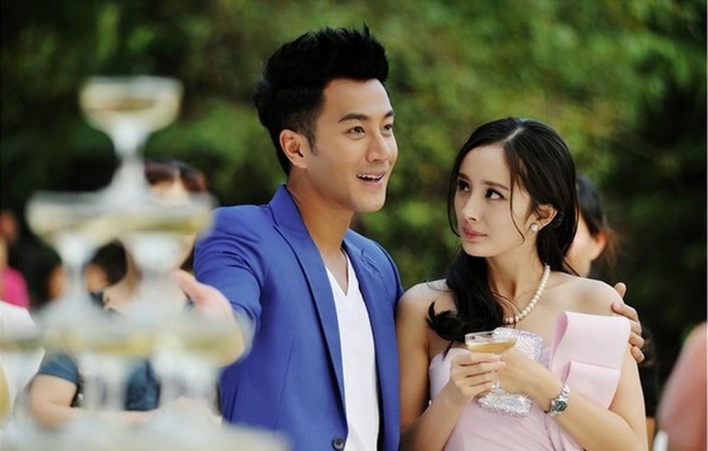 8 cap 'trai tai gai sac' lech nhau hang chuc tuoi cua man anh Hoa ngu hinh anh