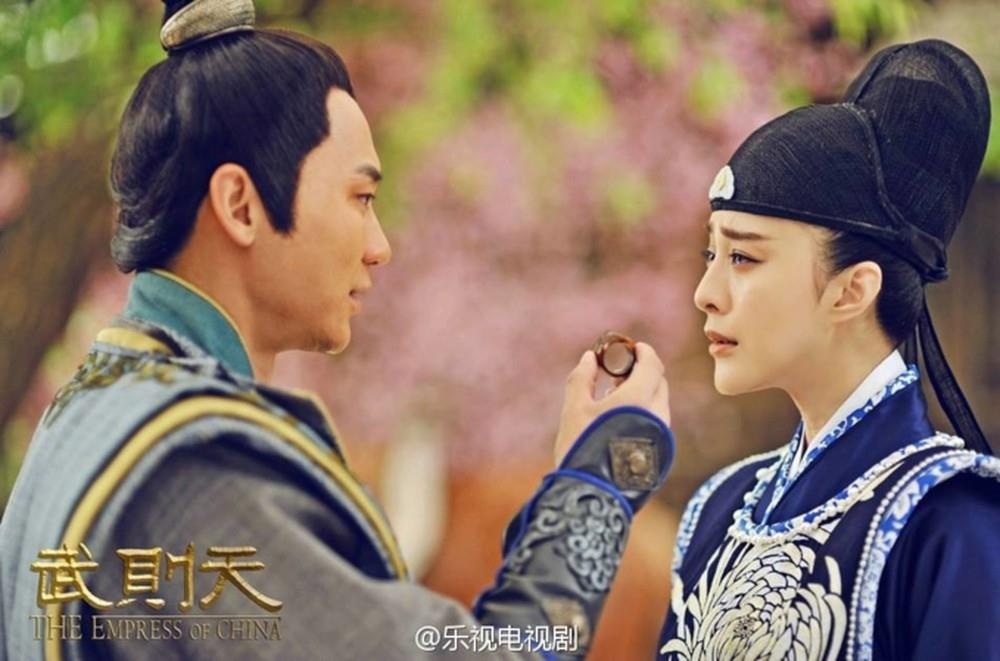 Pham Bang Bang,  Ly Than chia tay anh 7