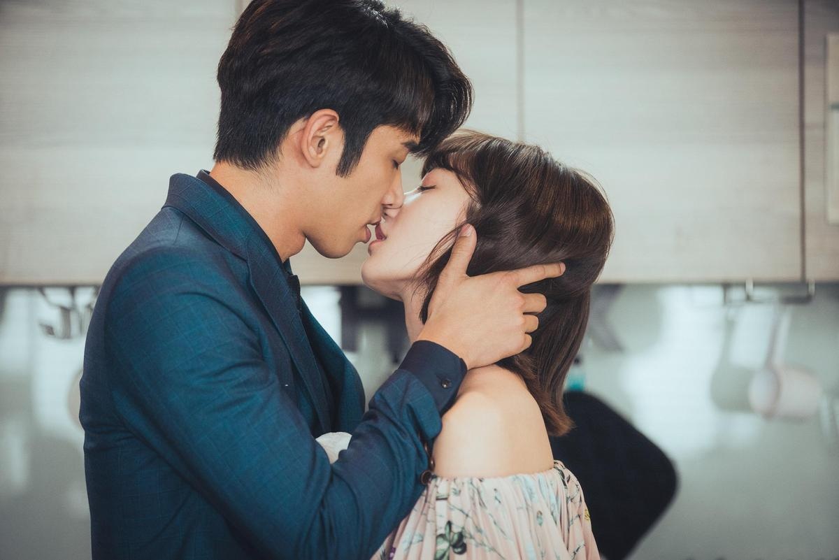 Man anh chau A ngap tran phim noi ve chu de ngoai tinh, nguoi thu ba hinh anh