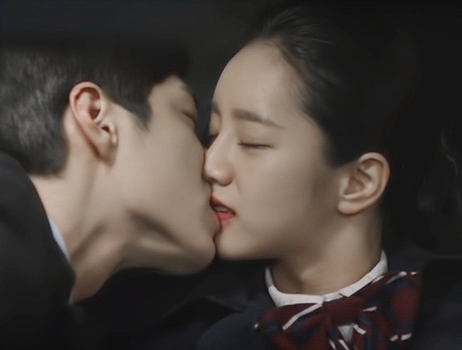 canh hon,  phim Han,  Hyun Bin,  Suzy,  Gong Yoo anh 6