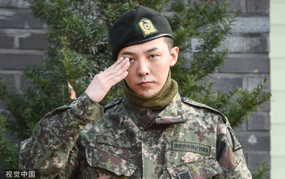 Sulli,  Goo Hara,  Seungri,  G-Dragon anh 3