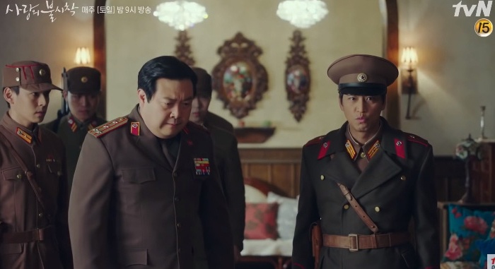 Hạ cánh nơi anh tập 9,  Hạ cánh nơi anh,  Hyun Bin,  Son Ye Jin ảnh 4 Ha canh noi anh tap 9,  Ha canh noi anh,  Hyun Bin,  Son Ye Jin anh 4