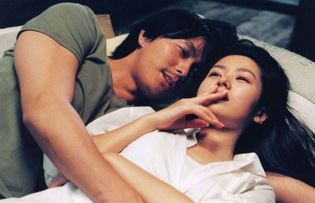 ‘Tinh dau quoc dan’ Son Ye Jin va dan nguoi tinh man anh noi tieng hinh anh