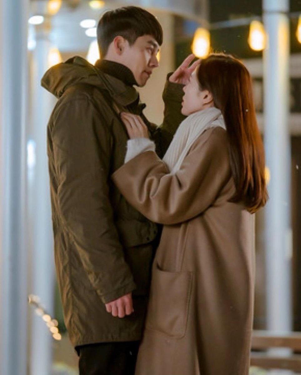 Ha canh noi anh,  Hyun Bin,  Son Ye Jin anh 7