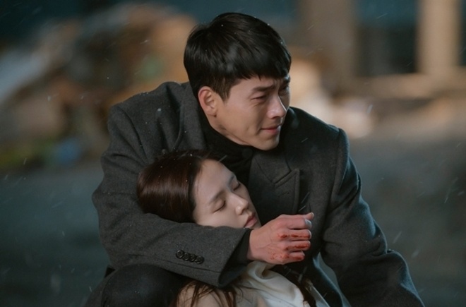 ‘Ha canh noi anh’ tap 13 - do dan thay Jung Hyeok, Se Ri gap nguy kich hinh anh