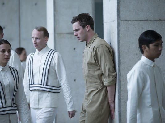 Dich benh,  tinh yeu,  Train to Busan,  Gong Yoo,  Choi Woo Sik anh 2