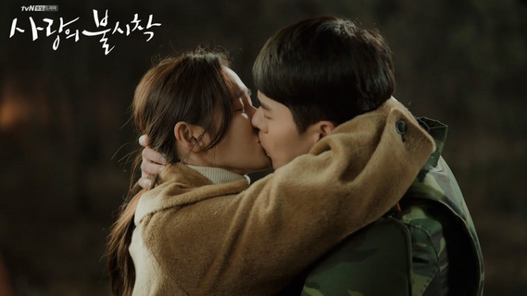 Hạ cánh nơi anh,  Hyun Bin,  Son Ye Jin ảnh 3 Ha canh noi anh,  Hyun Bin,  Son Ye Jin anh 3