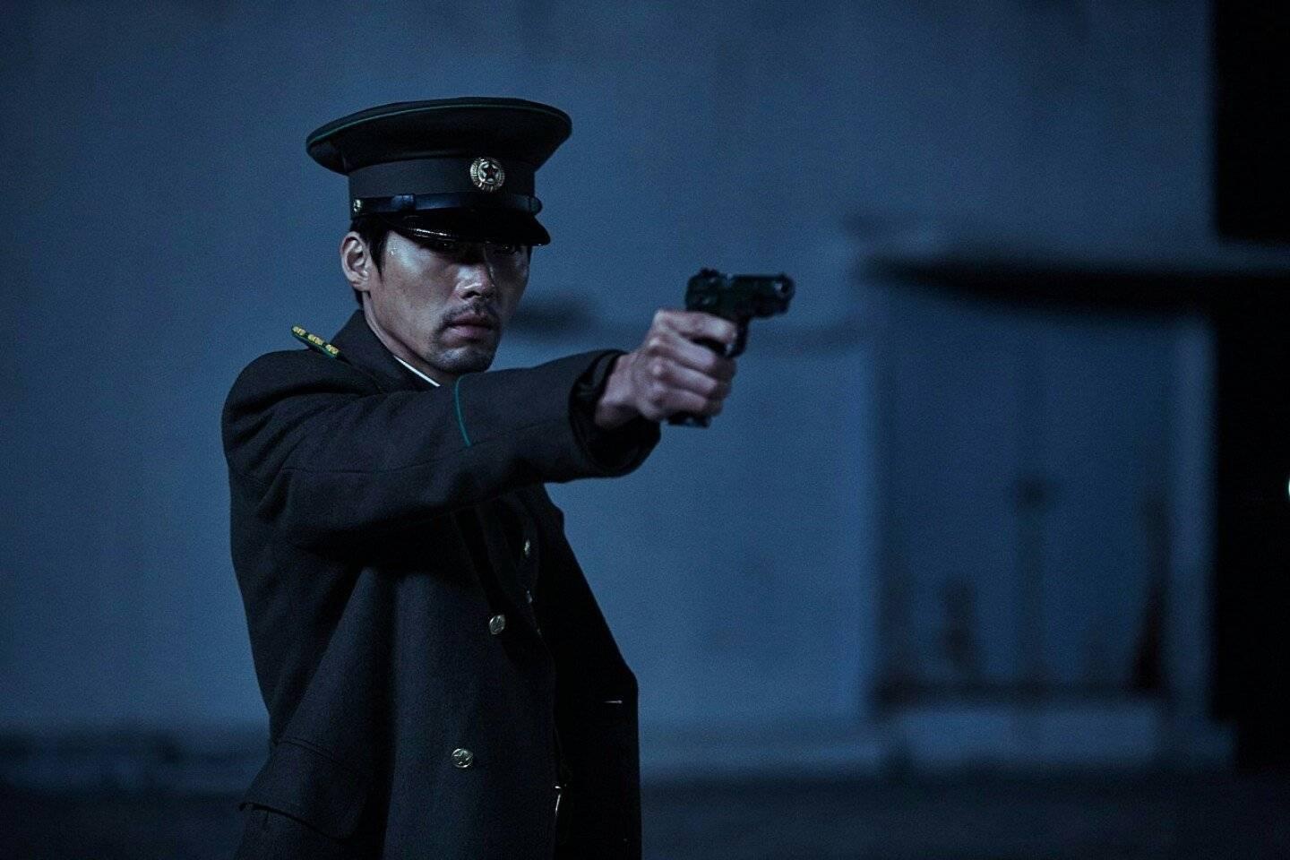 Hyun Bin,  Ha canh noi anh,  Son Ye Jin anh 2