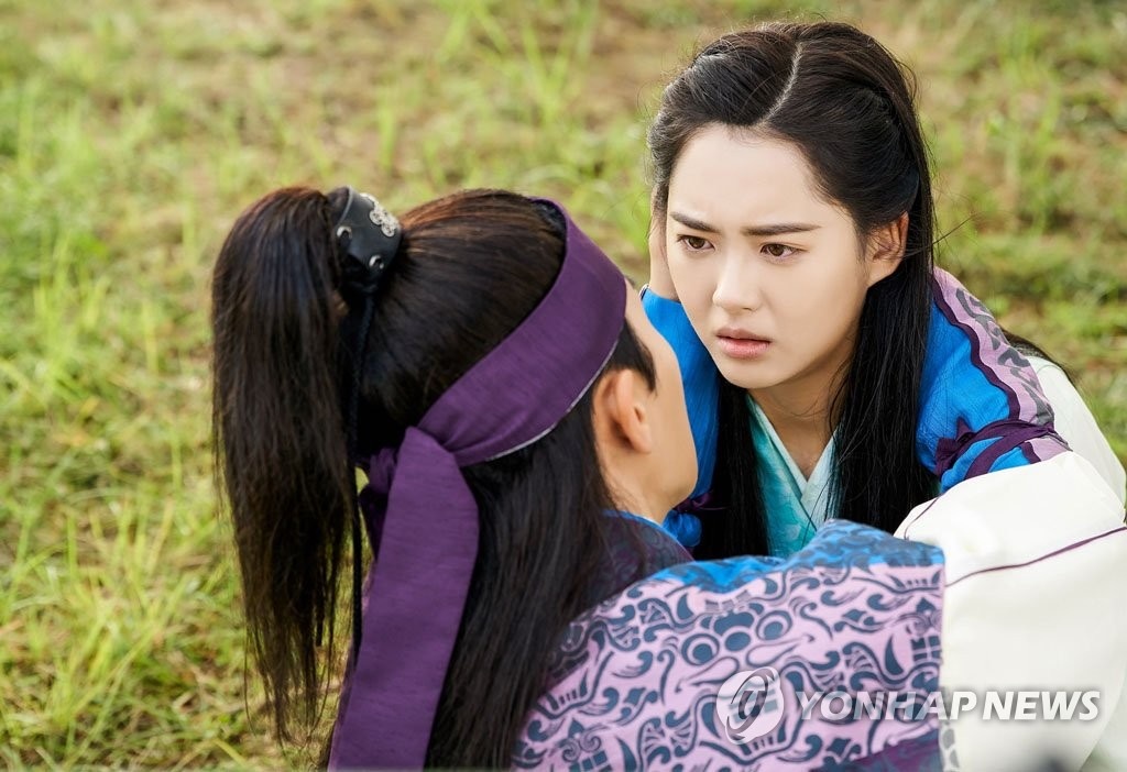 Tang lop Itaewon,  Itaewon Class,  Park Seo Joon,  Park Min Young anh 5