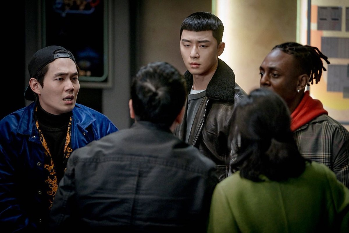 Tang lop Itaewon,  Itaewon Class,  Park Seo Joon anh 3