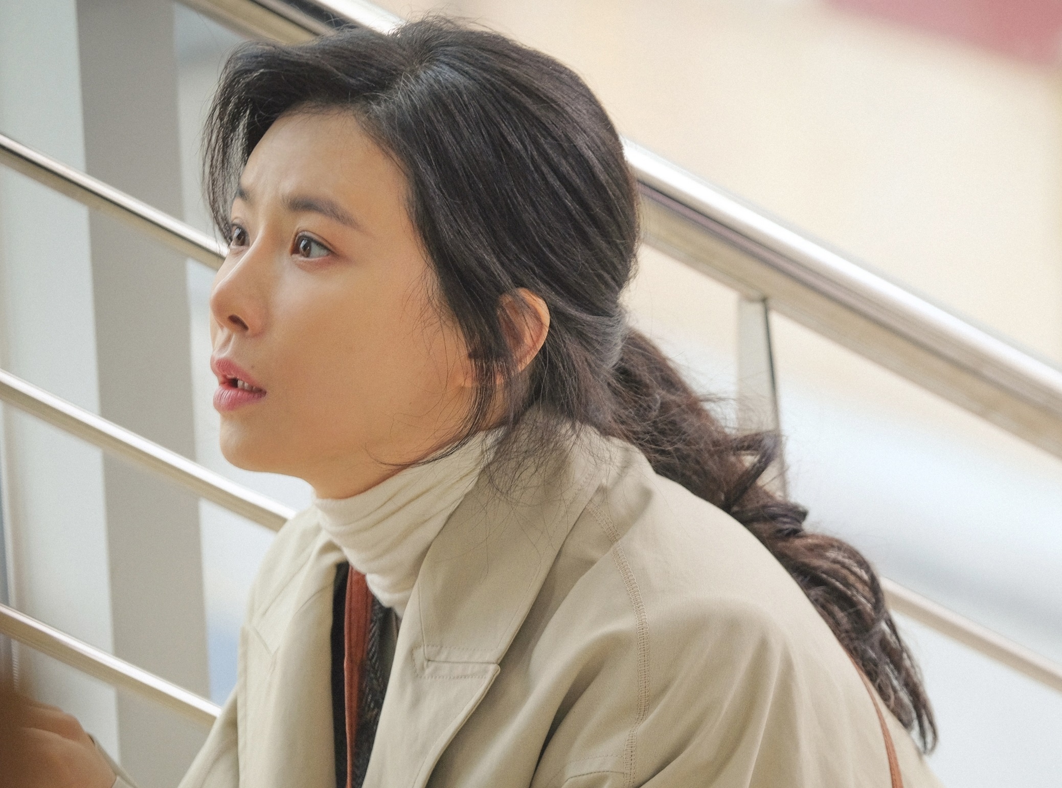 Sau Son Ye Jin, Kim Hye Soo, cuu Hoa hau Han Quoc tai xuat man anh hinh anh