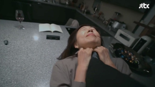 The gioi hon nhan bi chi trich anh 2