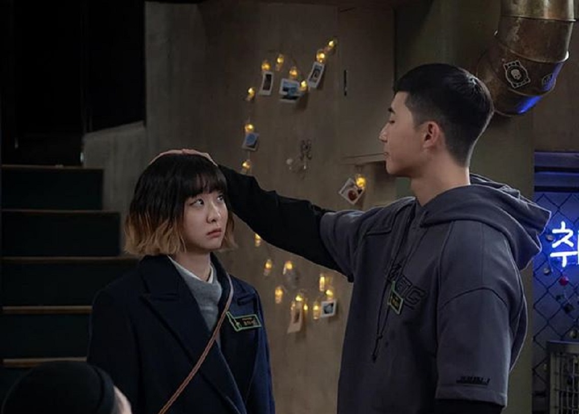 Quan vuong bat diet,  Lee Min Ho,  Kim Go Eun anh 4