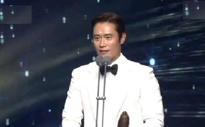 ‘Oscar Han Quoc’ 2020 - ‘Parasite’ thang dam, Lee Byung Hun la Anh de hinh anh